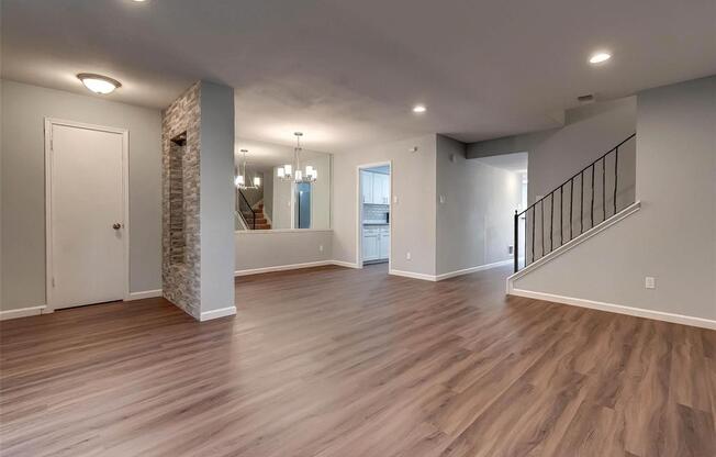 13168 TRL HOLW DR