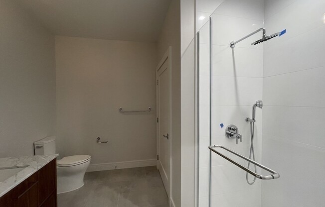 1 bed, 1 bath, 455 sqft, $2,400, Unit 303