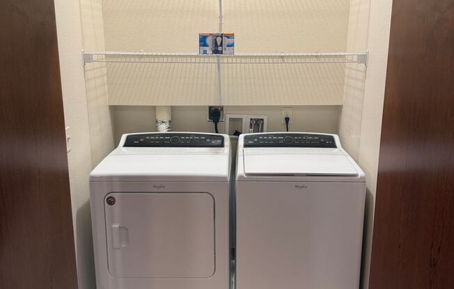 2 beds, 2 baths, $1,425, Unit 103