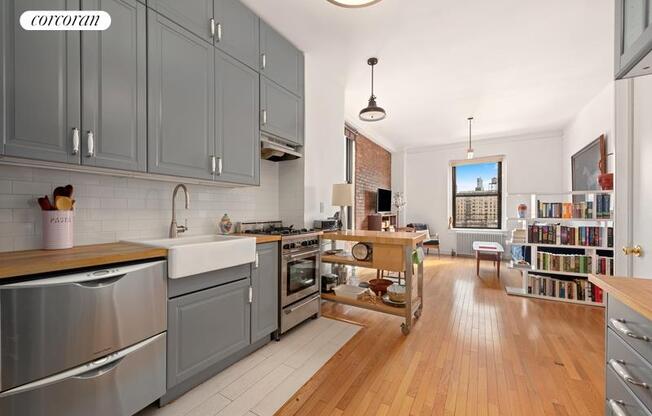 510 W 110 ST