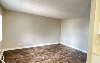 2 beds, 1 bath, 633 sqft, $2,395, Unit 11