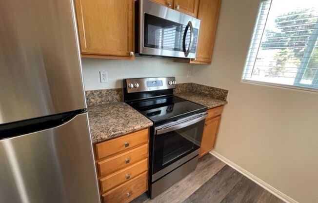 2 beds, 1.5 baths, $2,395