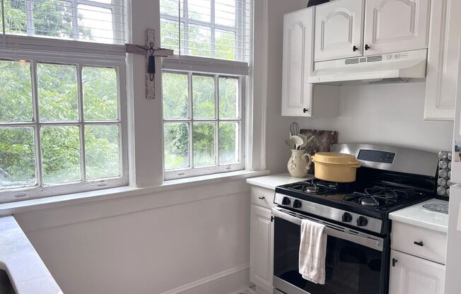 1 bed, 1 bath, 900 sqft, $1,925, Unit 1229-D2