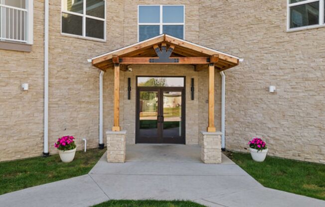2 beds, 2 baths, 966 sqft, $1,495, Unit #313