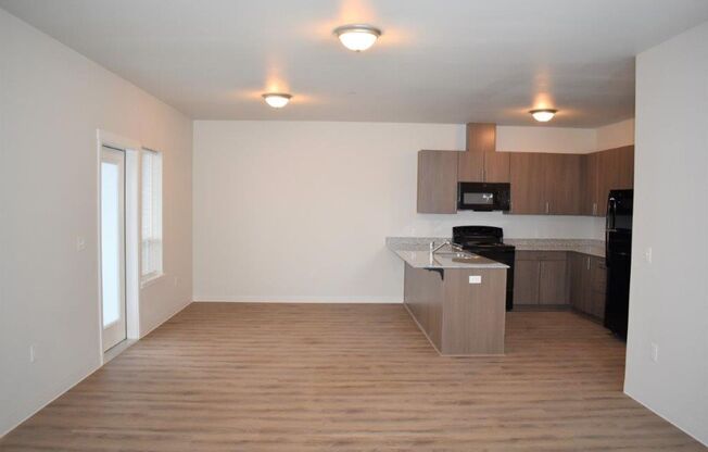 2 beds, 1 bath, 1,062 sqft, $1,395, Unit A305