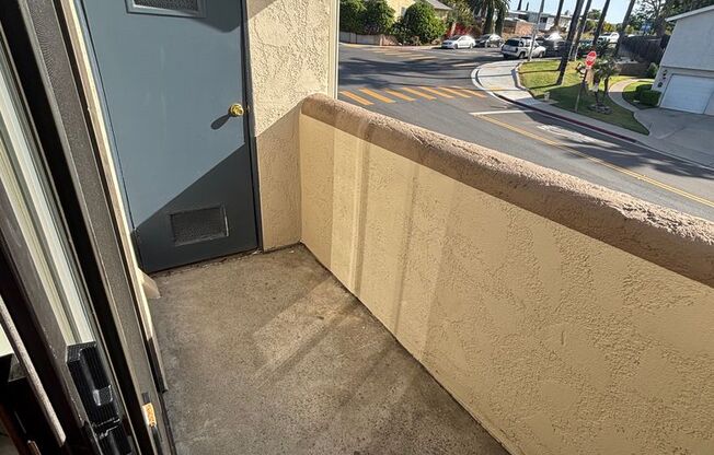 1 bed, 1 bath, 660 sqft, $1,800, Unit 64