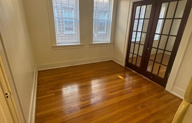 1 bed, 1 bath, $895, Unit Apt 201