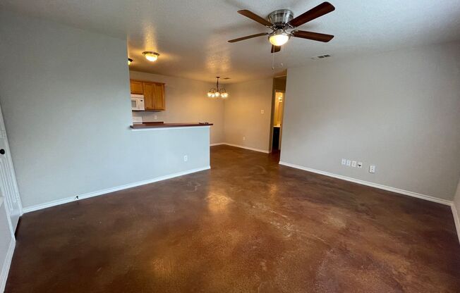 8024-8026 W Elizabeth Ln
