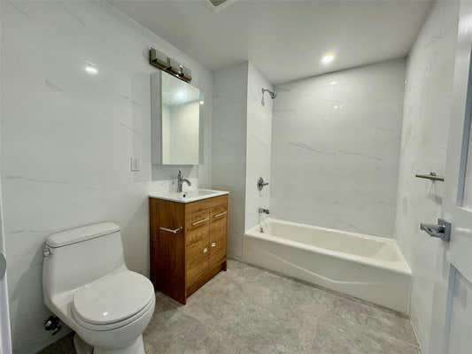 1 bed, 1 bath, 550 sqft, $2,400, Unit 1D