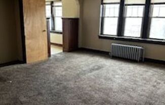 1 bed, 1 bath, $725, Unit Unit 206