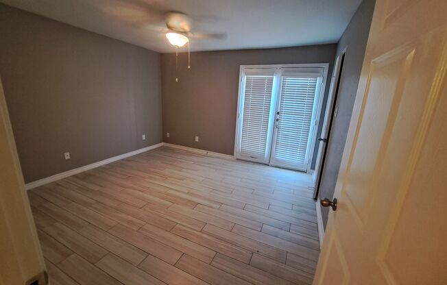 2 beds, 2 baths, 1,024 sqft, $1,588, Unit 1823