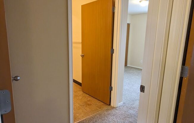 2 beds, 2 baths, 994 sqft, $1,200, Unit E301