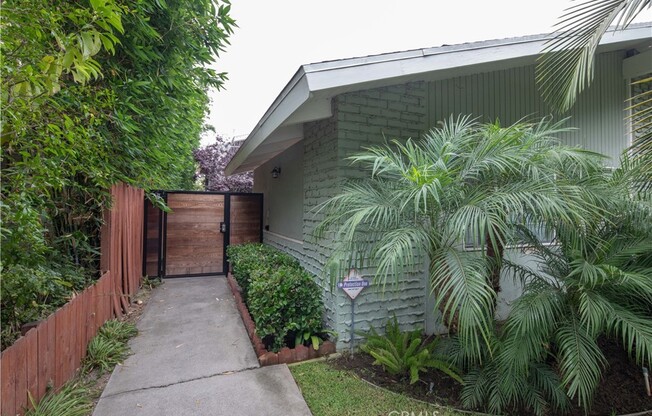 329 ORIZABA AVE