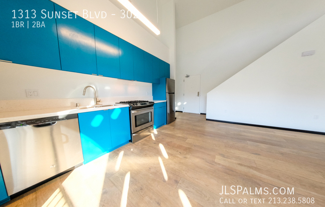 1313 SUNSET BLVD