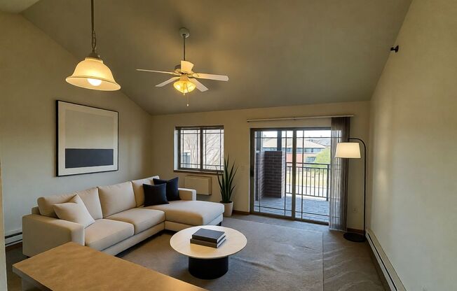 1 bed, 1 bath, 756 sqft, $1,635, Unit 200-312