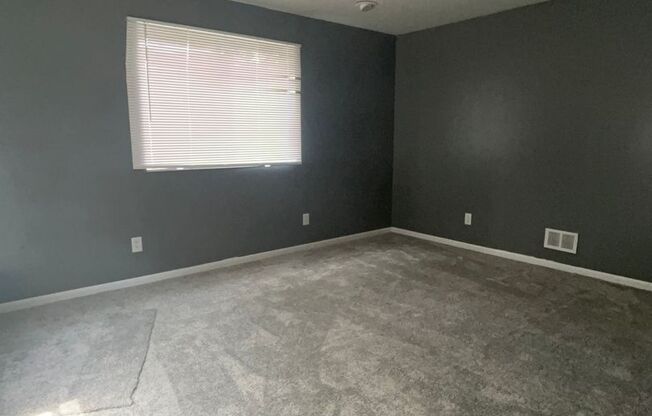 3 BEDROOM 1 BATH RANCH STYLE HOME MOVE IN READY! BRING YOUR SEC 8 PACKETS!!!