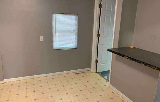 3 beds, 1 bath, $1,350