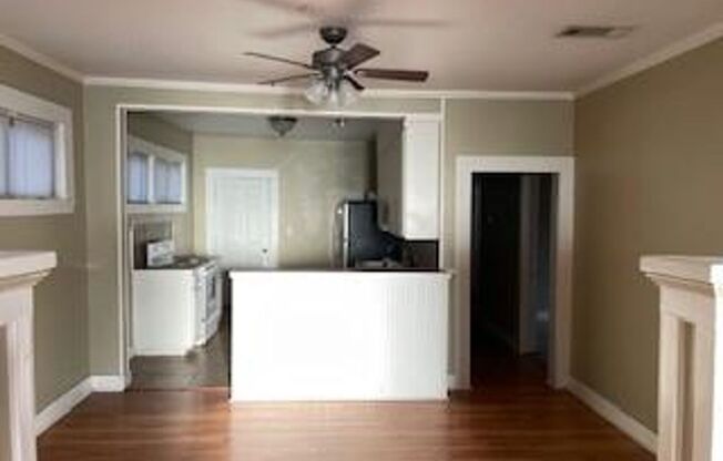 3 beds, 1 bath, $1,350