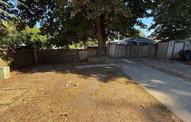 3010 Phyllis St. NE 34