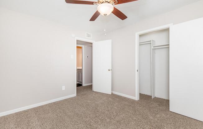 2 beds, 2 baths, 1,103 sqft, $1,200