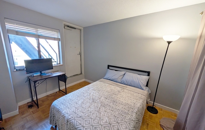 2 beds, 2.5 baths, 1,145 sqft, $3,350, Unit 706