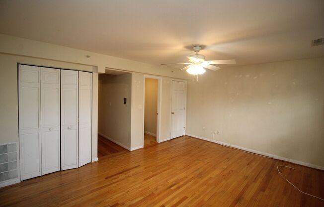 3806 Hickory