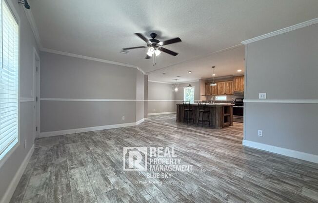 SPACIOUS 4 BEDROOM HOME WITH MODERN FEATURES AND FLEXIBLE OUTDOOR SPACE