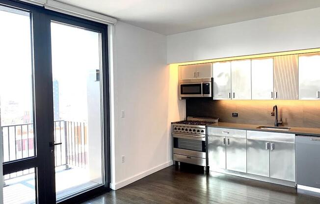 37 40 27 ST