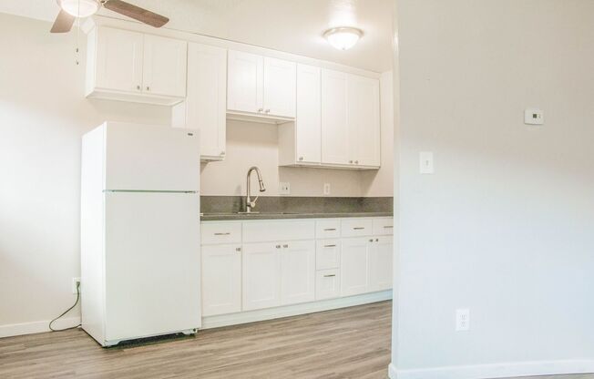 2 beds, 1 bath, 950 sqft, $1,575, Unit 29