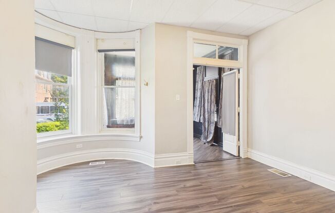 1 bed, 1 bath, 300 sqft, $1,045, Unit 1700 N 2nd St #3
