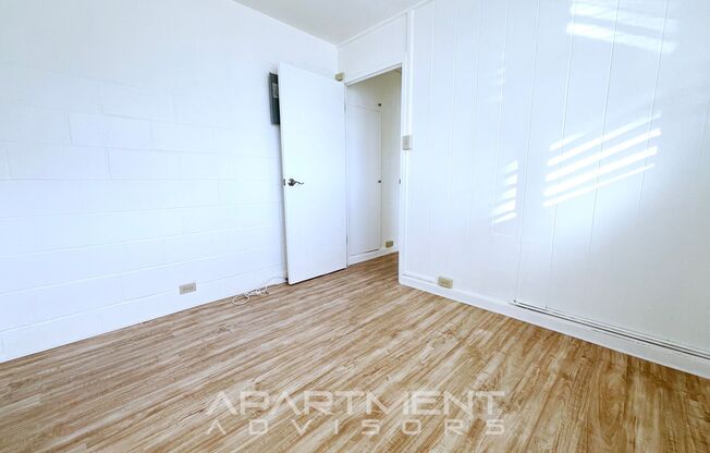 2 beds, 1 bath, $1,595, Unit Apt D