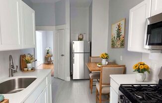 Woodcliff Court Apartments