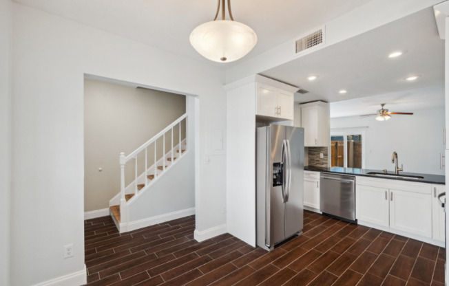 409 S AUDUBON AVE