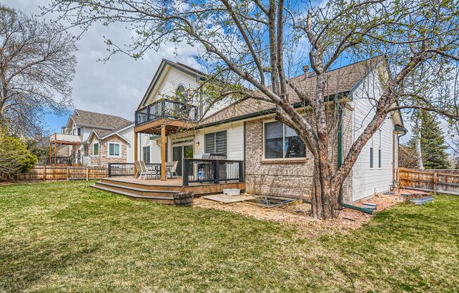Spacious Haven: 4 BDR Home in Louisville, CO