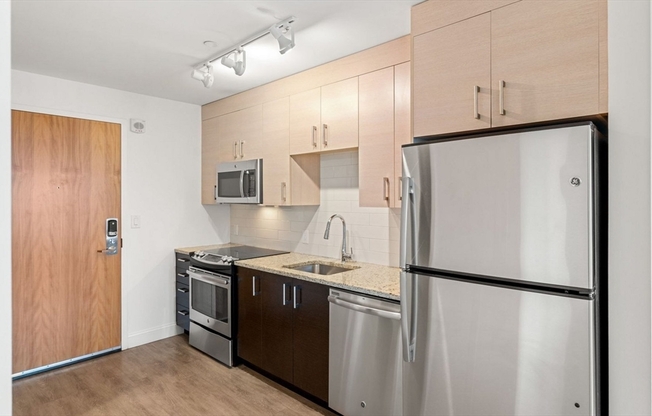 Studio, 1 bath, 510 sqft, $3,485, Unit 1610
