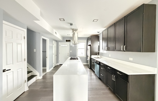 2729 729 N CAMPBELL