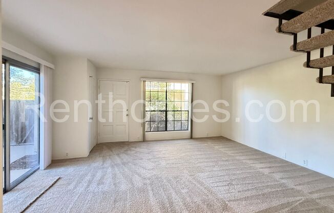 9628-32 Caminito Del Feliz, Spacious Townhome in Great Community Close to UCSD!