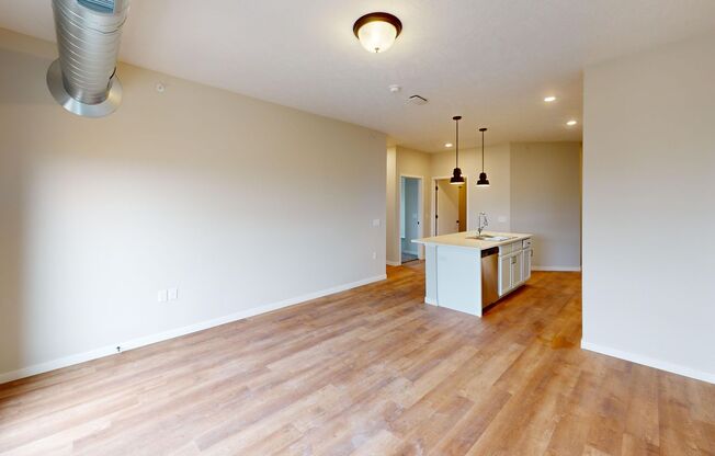 2 beds, 1 bath, 1,096 sqft, $1,445, Unit 2731-2421
