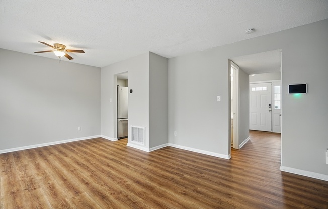 909 WESTWIND PL