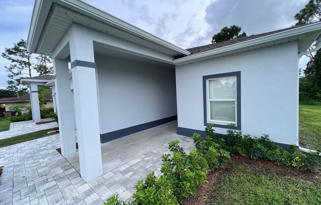 Beautiful 3 Bedroom Two Bath Duplex