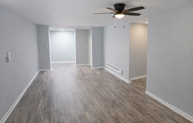 1 bed, 1 bath, 725 sqft, $1,795, Unit 5202-308R