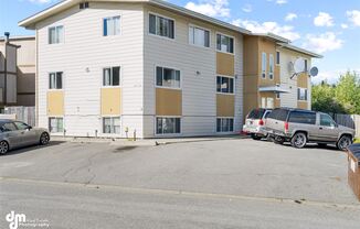 615 W 45th Ave Apt 2