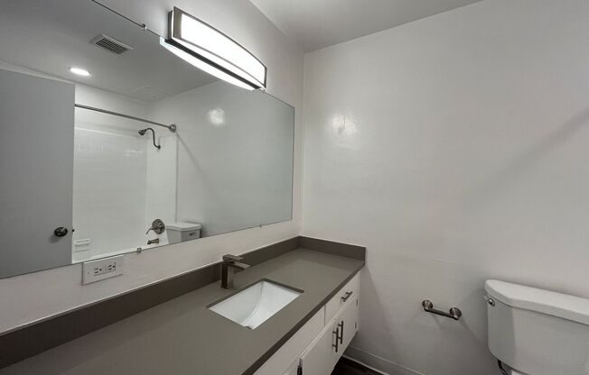 Studio, 1 bath, 615 sqft, $1,895, Unit 132