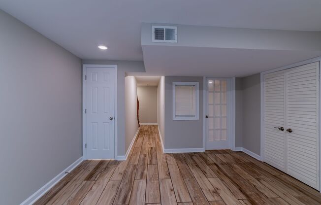 4 beds, 2 baths, 1,500 sqft, $1,995, Unit 712HCO