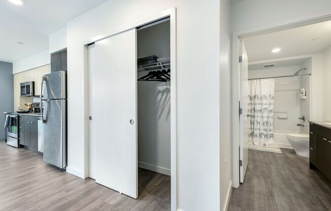 1 bed, 1 bath, 648 sqft, $1,995, Unit 604