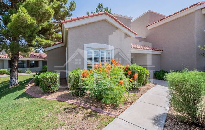 3 beds, 2 baths, 1,215 sqft, $1,895, Unit Unit 1066