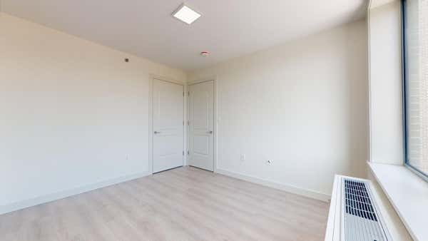 1 bed, 1 bath, 600 sqft, $2,700, Unit 4G