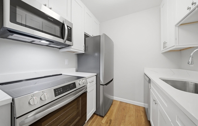 11 SCHUBERT ST