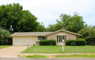 4 beds, 2 baths, $2,800