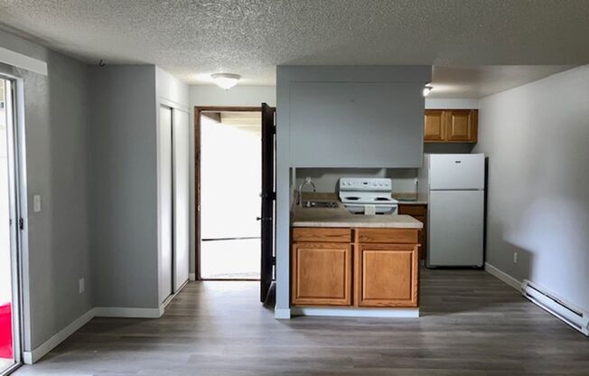 2 beds, 1 bath, 920 sqft, $1,625, Unit 153-004